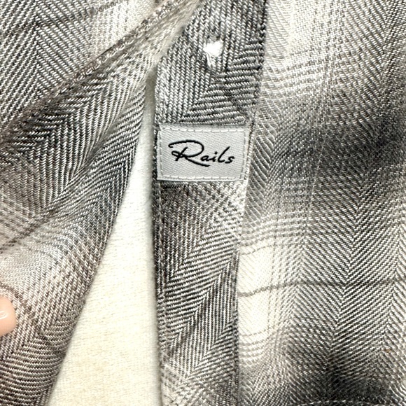 RAILS Dylan Plaid Button-up Shirt / Smoke Ivory Shadow / XS - Picture 7 of 8